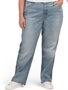Good American Plus 90's Relaxed Jeans - Light Blue Wash